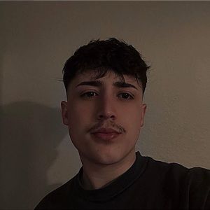 Meet your Posher, Christian